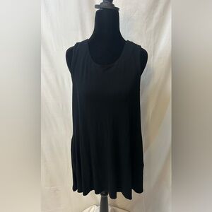 Cupio Soft Black Sleeveless Tunic Top with Side Pockets